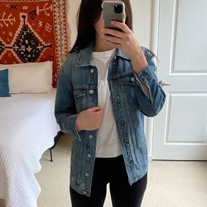 Madewell Oversized Jean Jacket in Capstone Wash